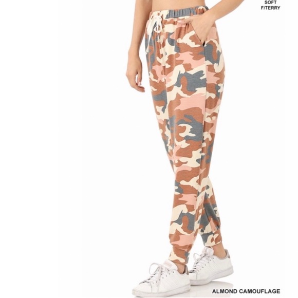 New! Soft Camo French Terry Pockets Elastic Waistband Comfy Joggers - Picture 2 of 5